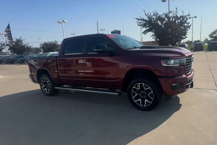 2025 Ram 1500 Laramie photo 1