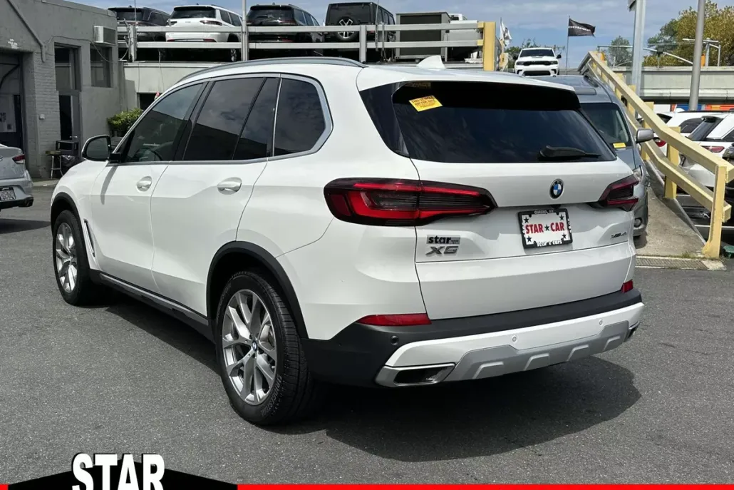 2022 Bmw X5 xDrive40i photo 1