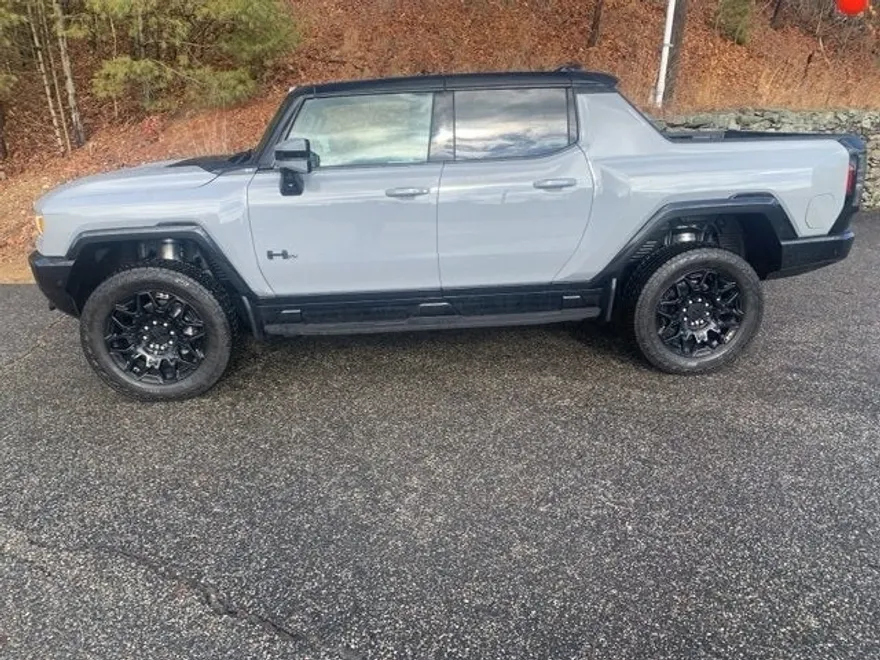 2025 Gmc Hummer EV Pickup photo 1