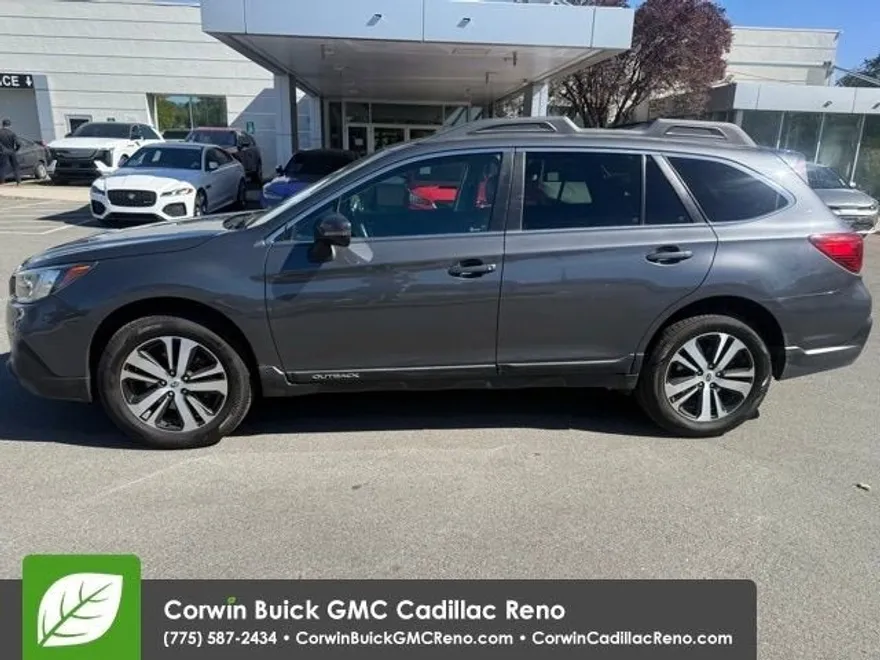 2018 Subaru Outback Limited photo 1