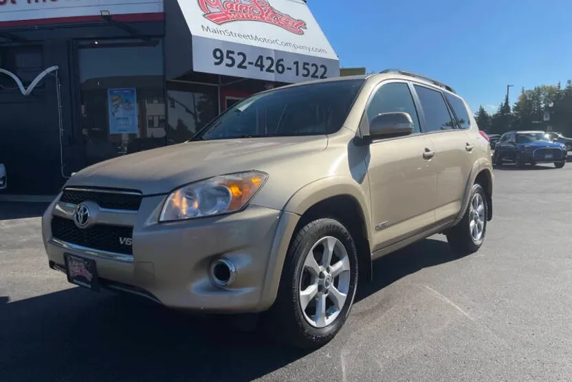 2010 Toyota RAV4 Limited photo 1