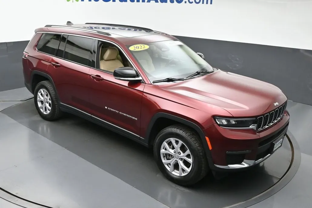 2022 Jeep Grand Cherokee Limited photo 1
