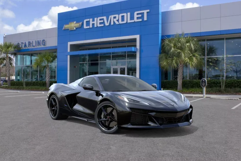 2025 Chevrolet Corvette E-Ray 2LZ photo 1