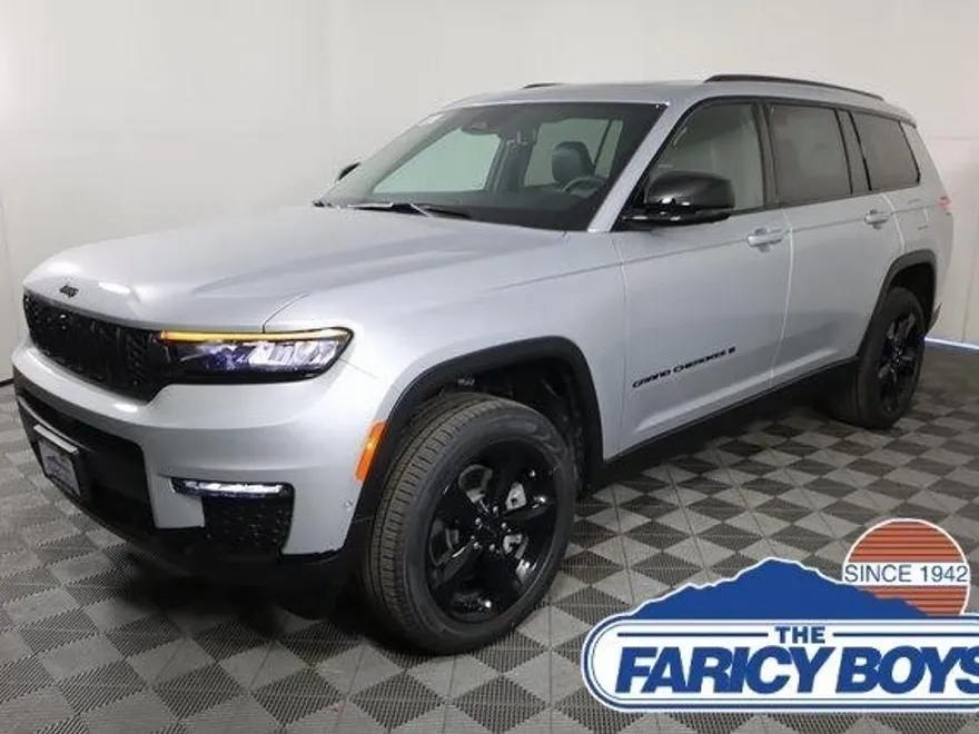 2025 Jeep Grand Cherokee Limited photo 1