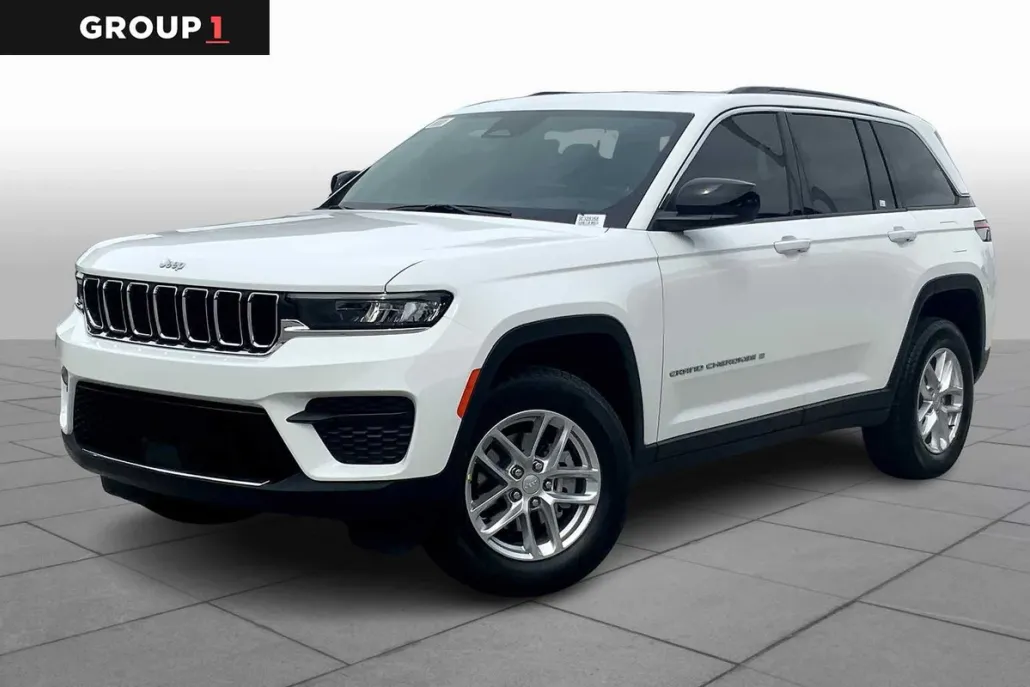 2025 Jeep Grand Cherokee Laredo X photo 1