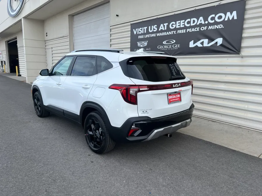 2026 Kia Seltos EX photo 1