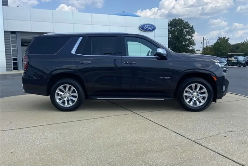 2023 Chevrolet Tahoe Premier photo 1