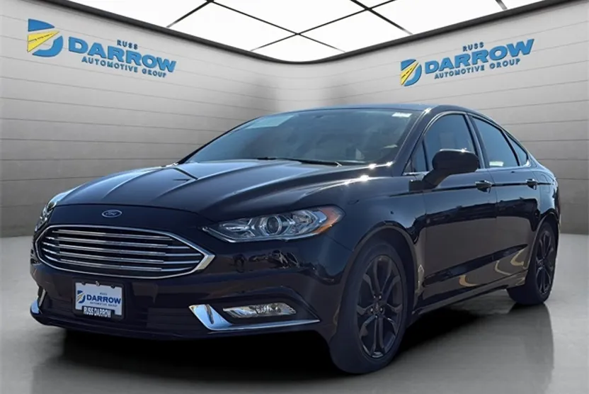 2018 Ford Fusion SE photo 1