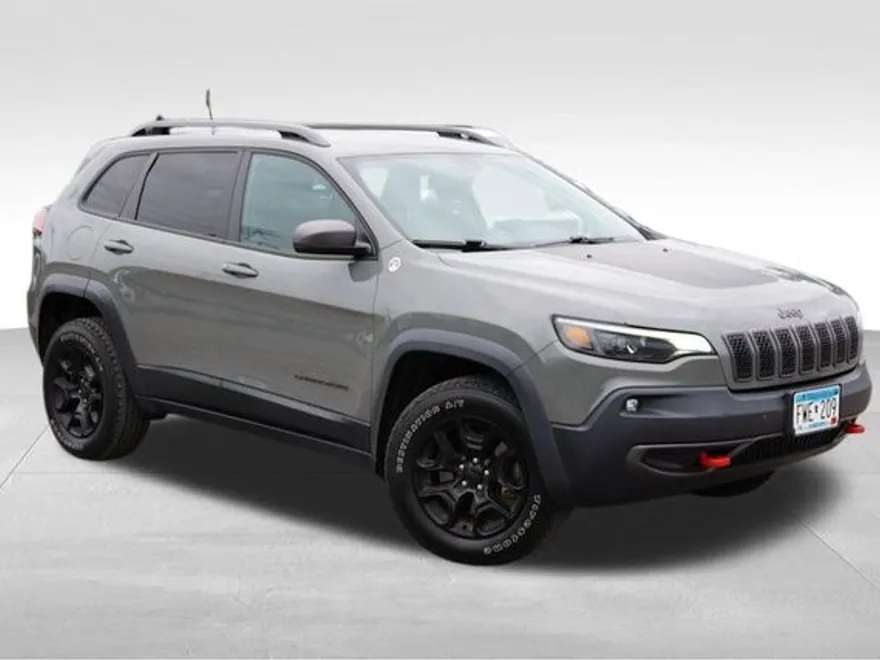 2019 Jeep Cherokee Trailhawk photo 1