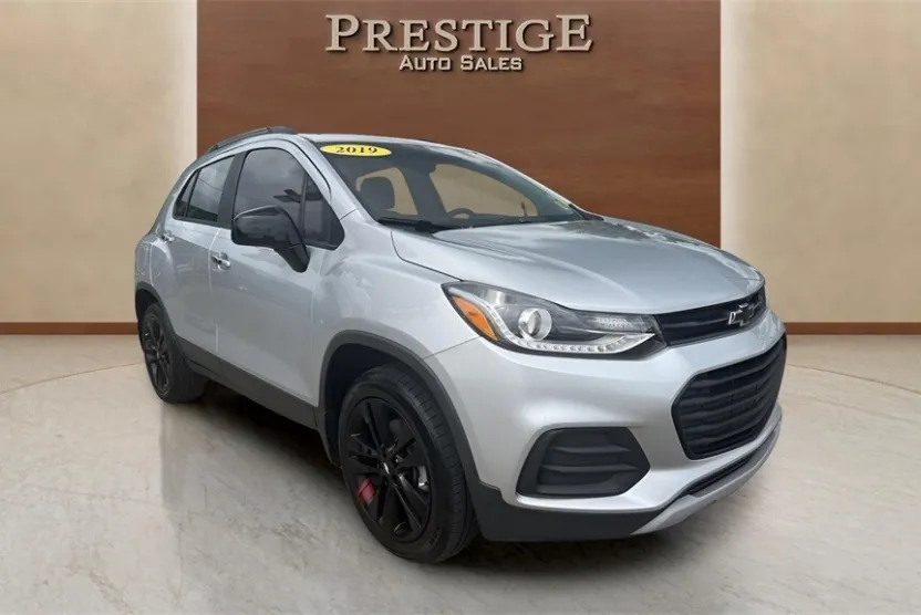 2019 Chevrolet Trax LT photo 1