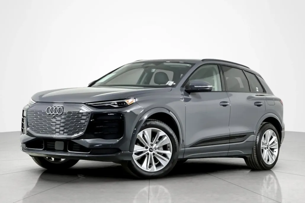 2025 Audi Q6 E-tron Premium photo 1