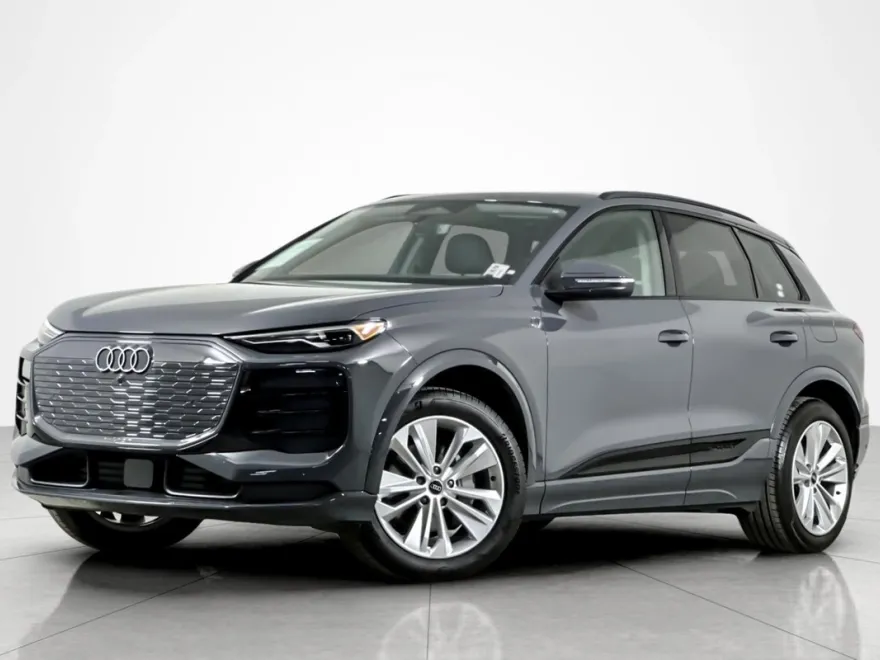 2025 Audi Q6 E-tron Premium photo 1