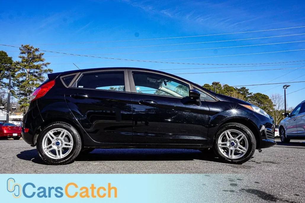 2019 Ford Fiesta SE photo 1