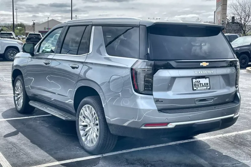 2025 Chevrolet Tahoe LT photo 1