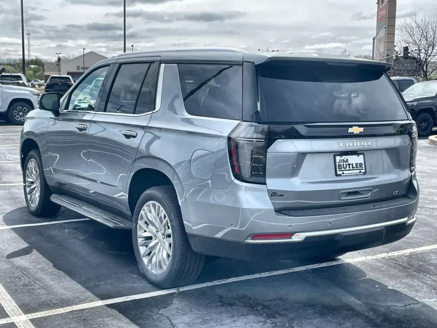 2025 Chevrolet Tahoe LT photo 1