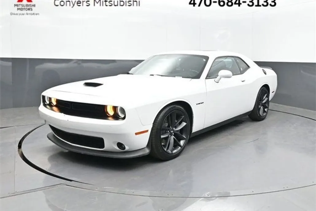 2022 Dodge Challenger R/T photo 1