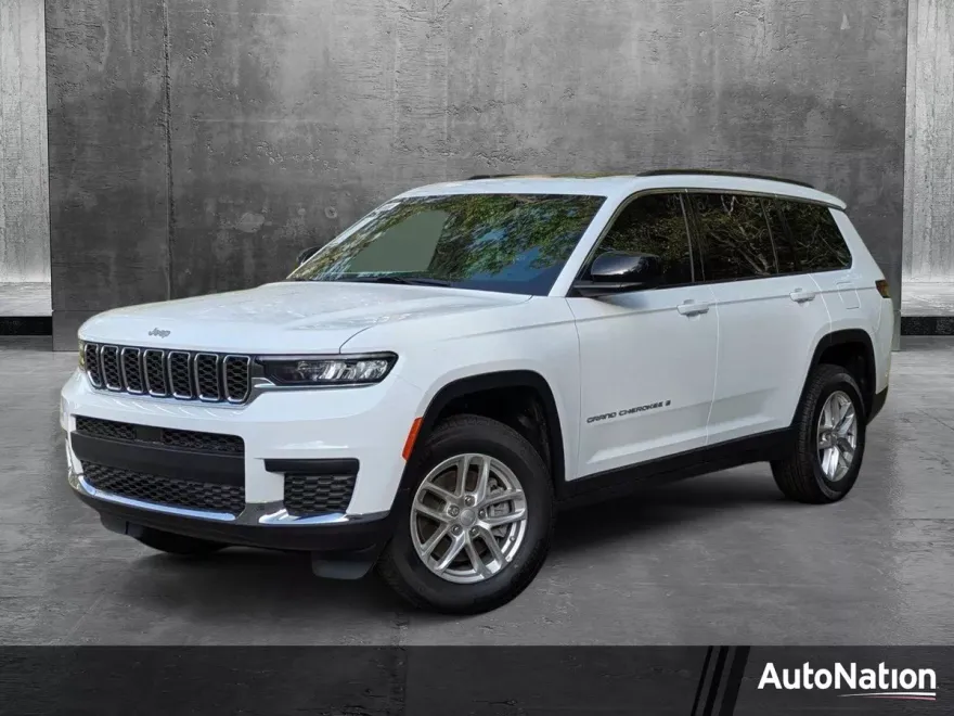 2025 Jeep Grand Cherokee Laredo X photo 1