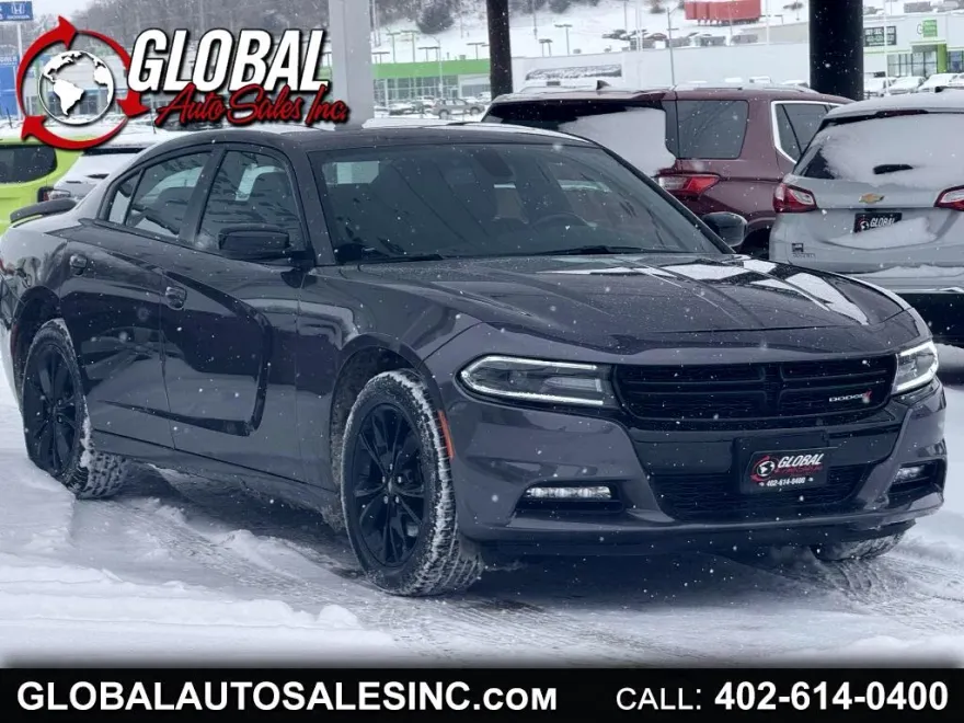 2021 Dodge Charger SXT photo 1