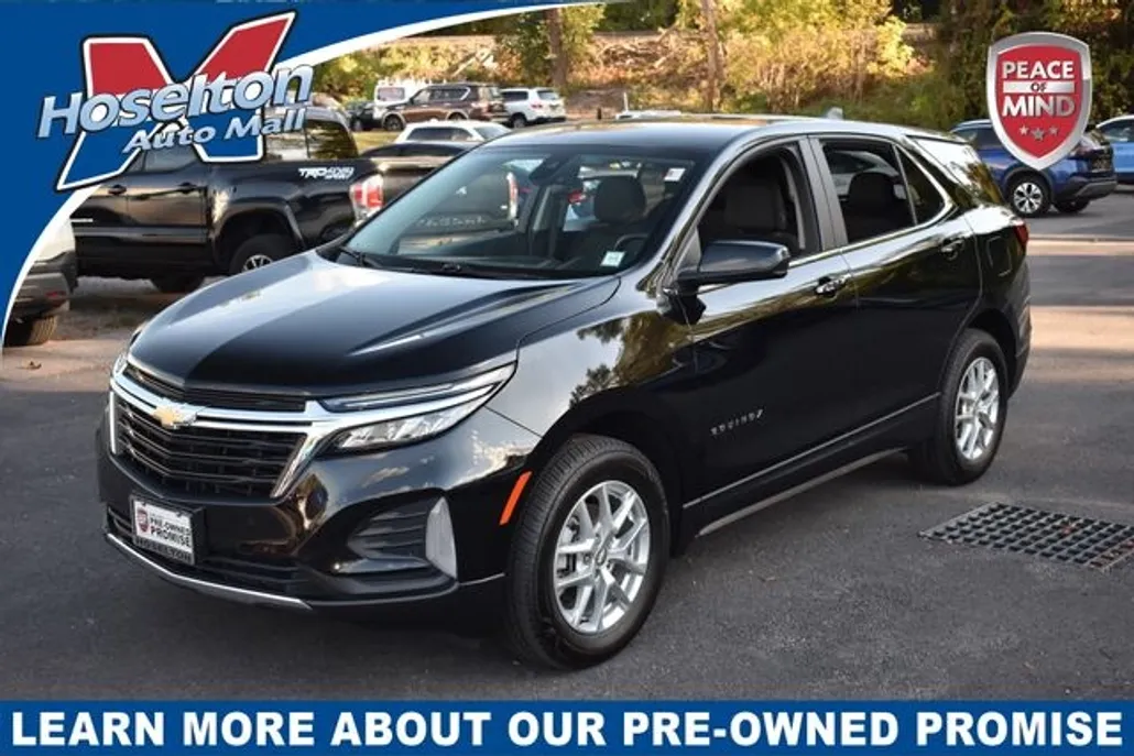 2022 Chevrolet Equinox LT photo 1