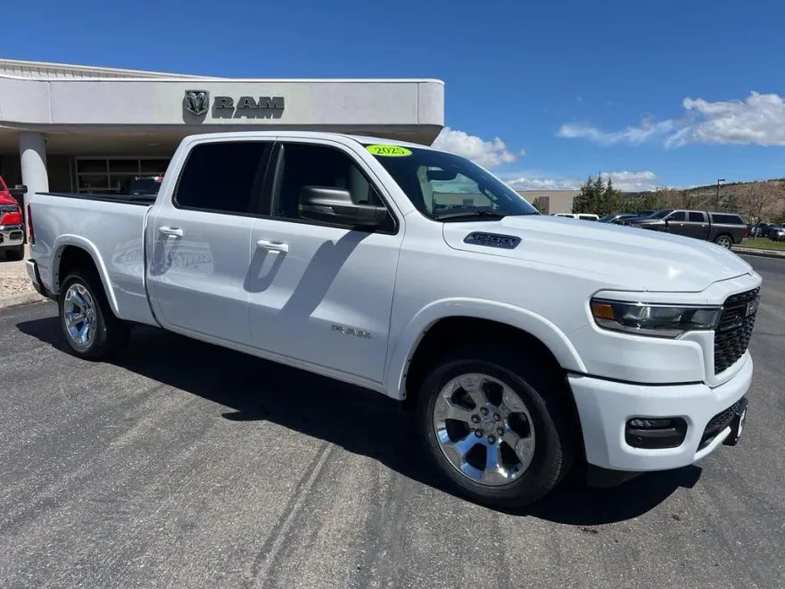 2025 Ram 1500 Big Horn photo 1