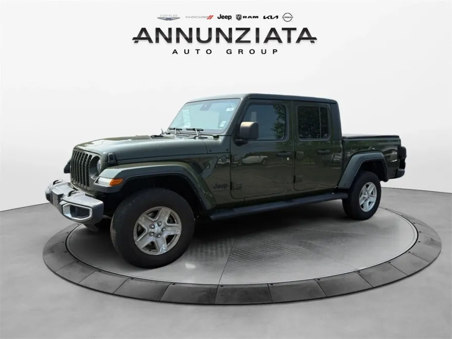 2022 Jeep Gladiator Sport photo 1