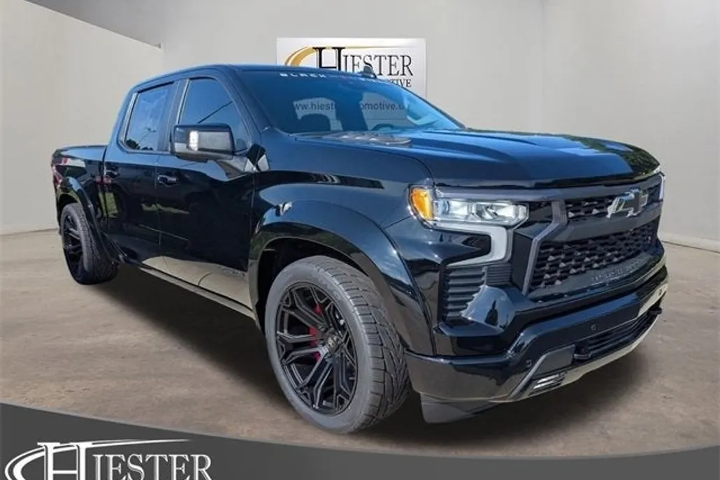 2025 Chevrolet Silverado 1500 RST photo 1