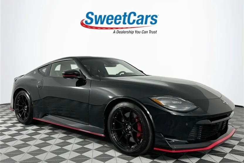 2024 Nissan Z Nismo photo 1