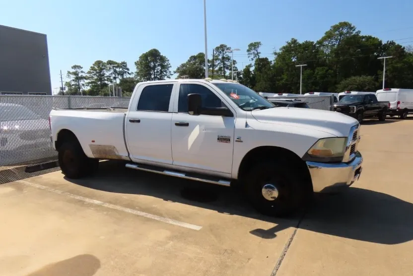 2011 Ram 3500 ST photo 1