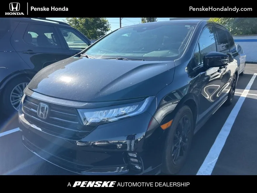 2023 Honda Odyssey Sport photo 1