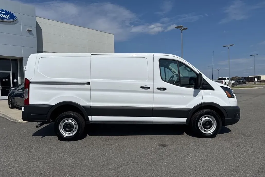 2024 Ford Transit photo 1