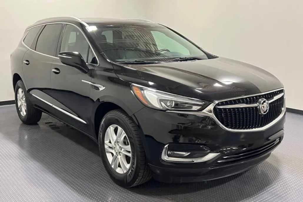 2018 Buick Enclave Essence photo 1
