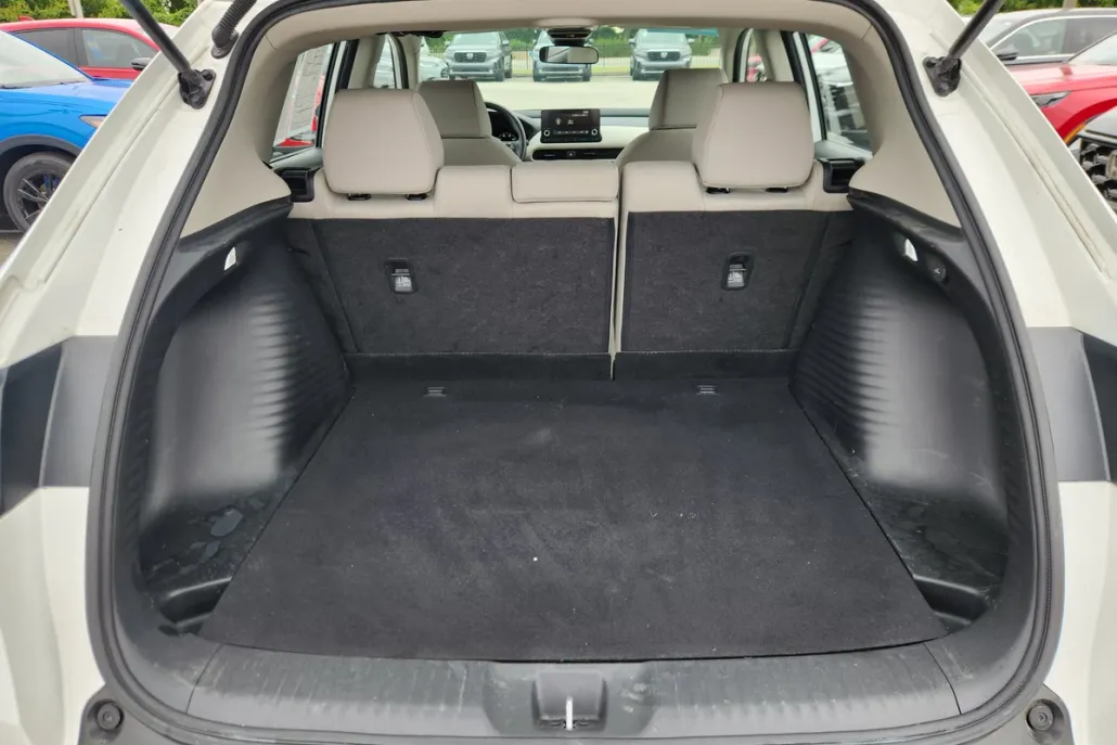 2023 Honda HR-V LX photo 1