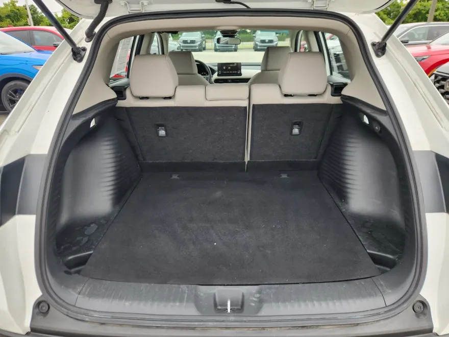 2023 Honda HR-V LX photo 1