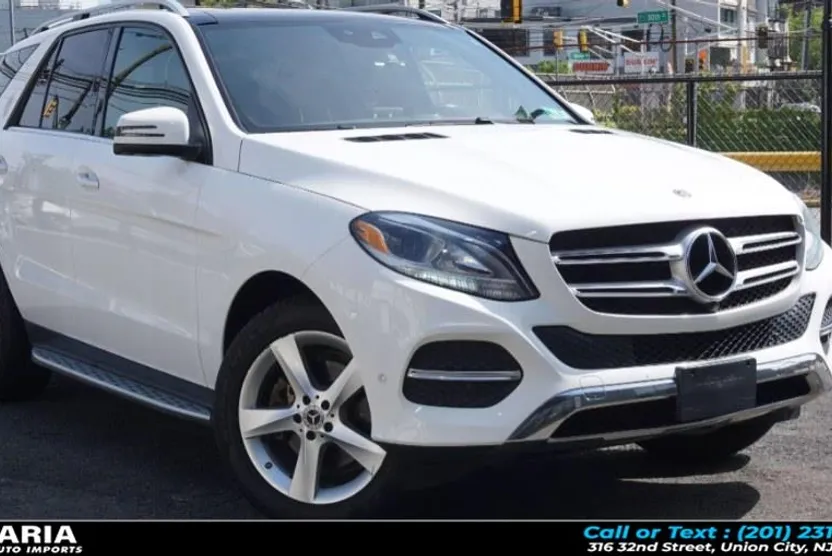 2017 Mercedes Benz GLE 350 4MATIC photo 1