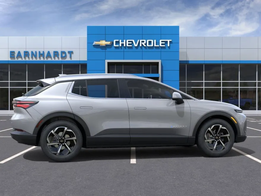 2026 Chevrolet Equinox EV 1LT photo 1