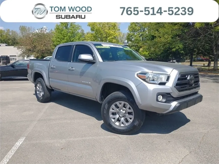 2018 Toyota Tacoma SR5 photo 1