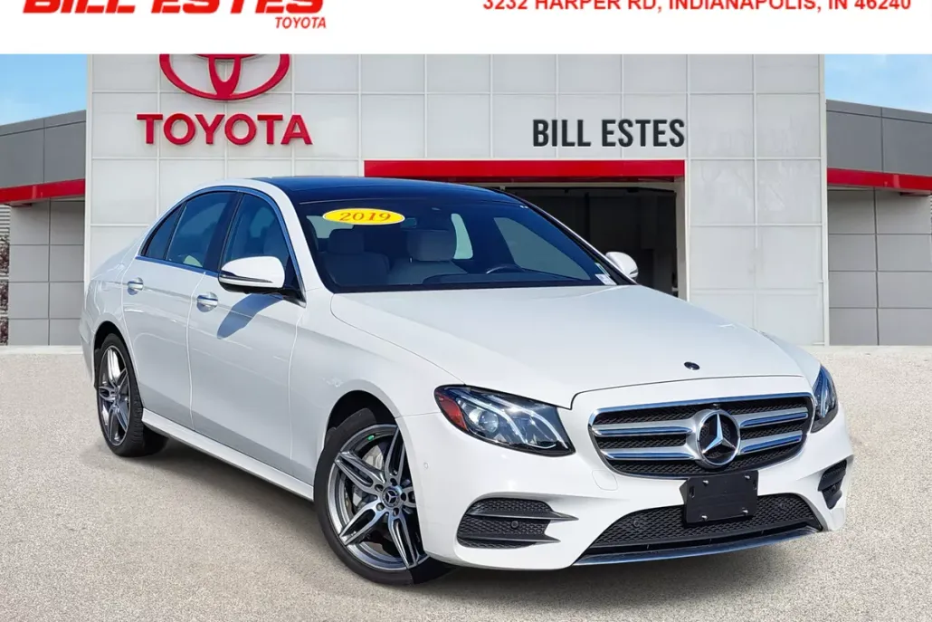 2019 Mercedes Benz E 300 Sedan photo 1