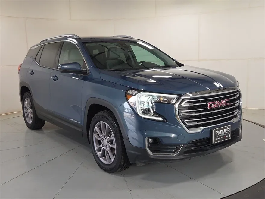 2024 Gmc Terrain SLT photo 1