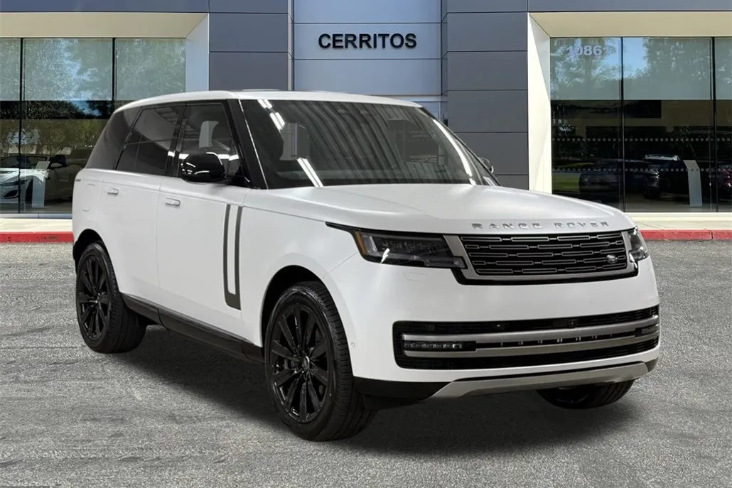 2025 Land Rover Range Rover SE photo 1