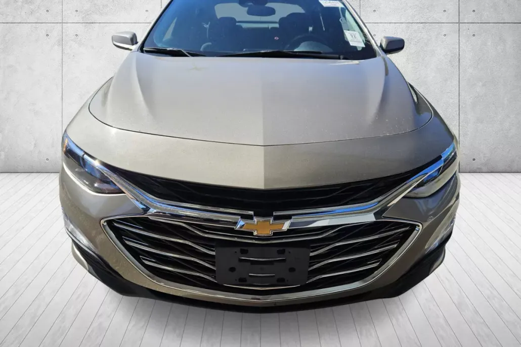 2023 Chevrolet Malibu 1LT photo 1