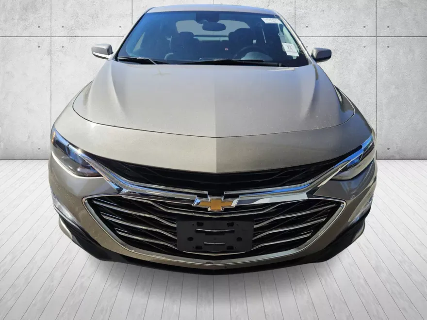 2023 Chevrolet Malibu 1LT photo 1