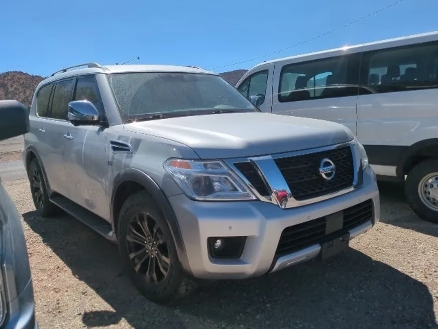 2018 Nissan Armada Platinum photo 1