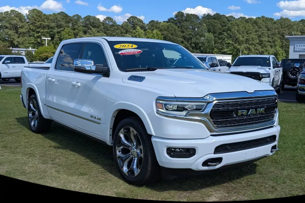 2024 Ram 1500 Limited photo 1