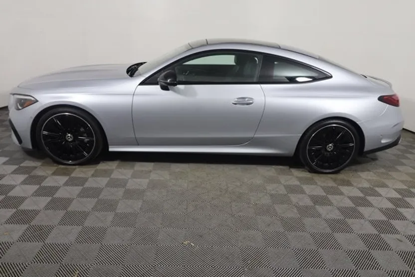 2024 Mercedes Benz CLE 450 4MATIC photo 1