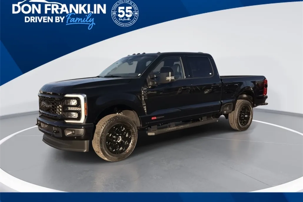2025 Ford F-250 Lariat photo 1