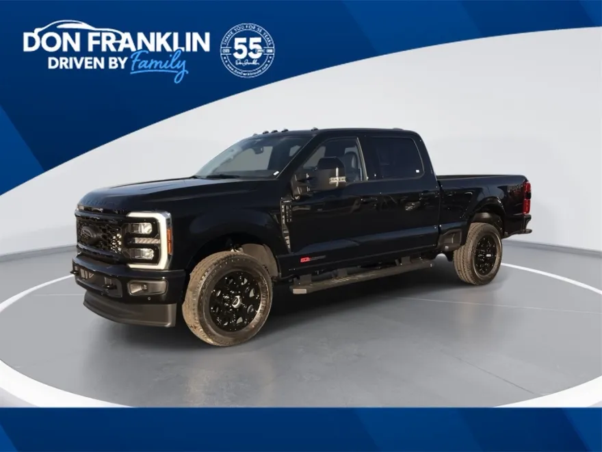 2025 Ford F-250 Lariat photo 1