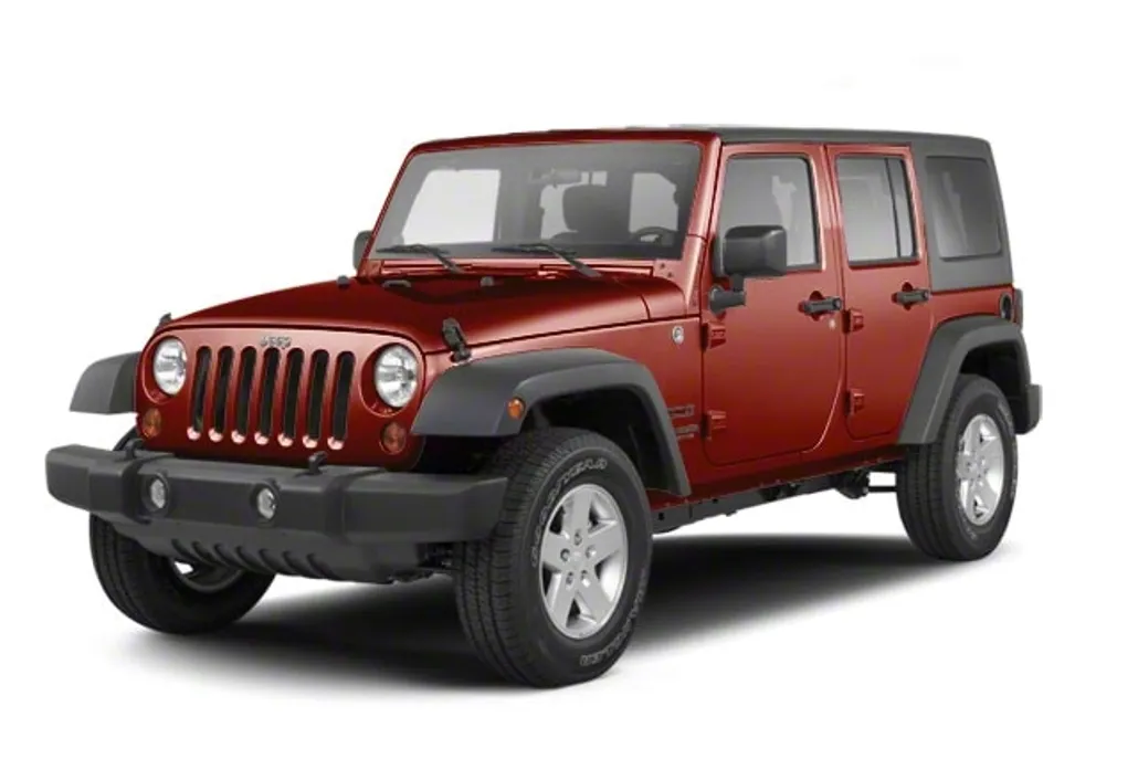 2010 Jeep Wrangler Sahara photo 1