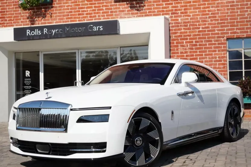 2025 Rolls Royce Spectre photo 1