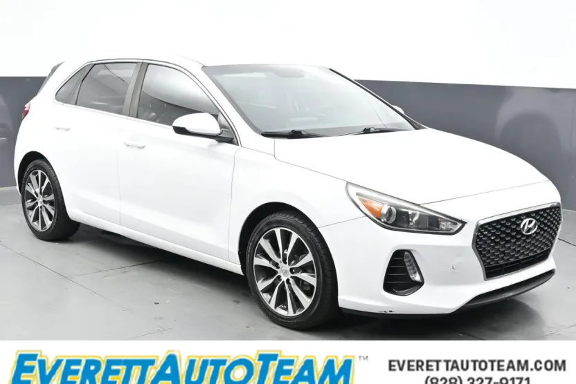 2018 Hyundai Elantra GT photo 1