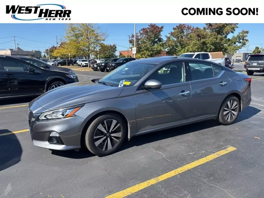 2019 Nissan Altima 2.5 SV photo 1
